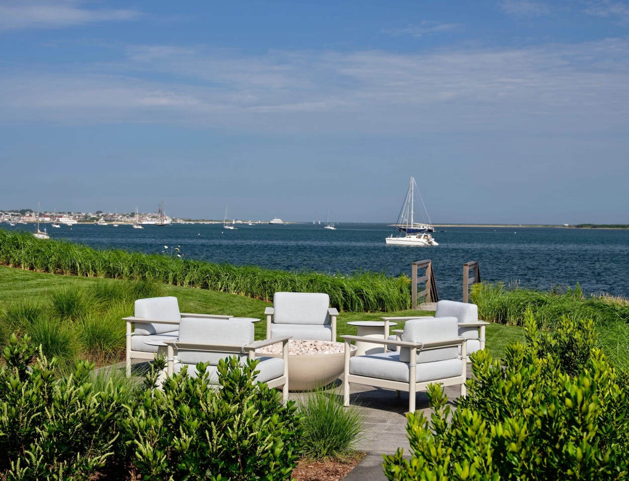Miroslava-Land-and-Design-Nantucket-Landscape-Architecture-Shawkemo-Retreat- Outdoor-Lounge