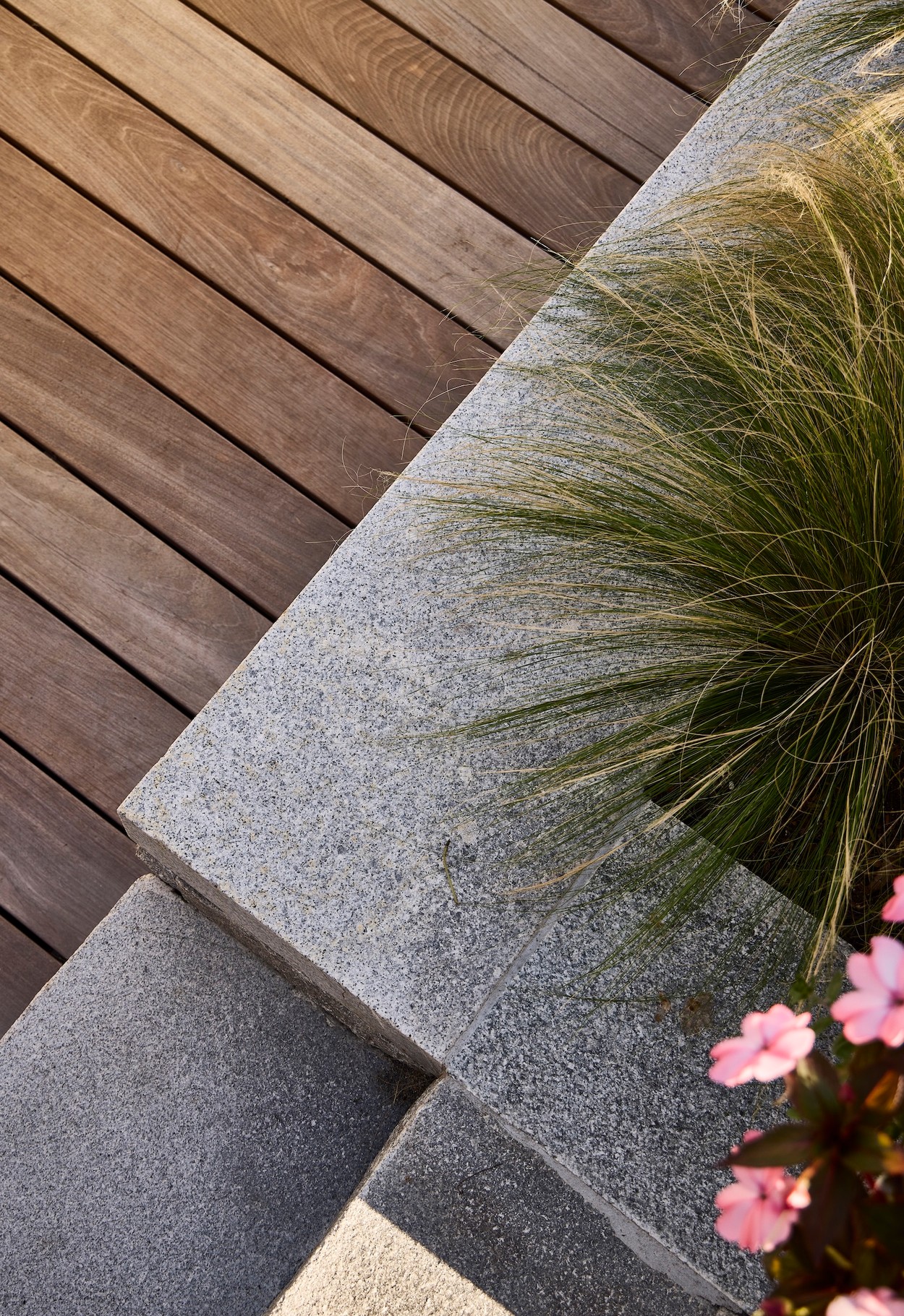 Miroslava-Land-and-Design-Nantucket-Landscape-Architecture-Edge-of-Town-Wooden-Deck-With-Concrete-Steps