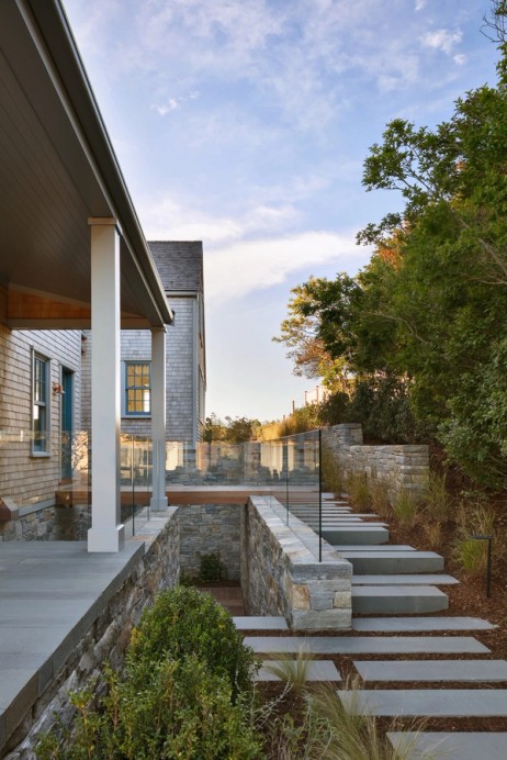 Miroslava-Land-and-Design-Nantucket-Landscape-Architecture-North-Side-Stone-Pathway-Entrance