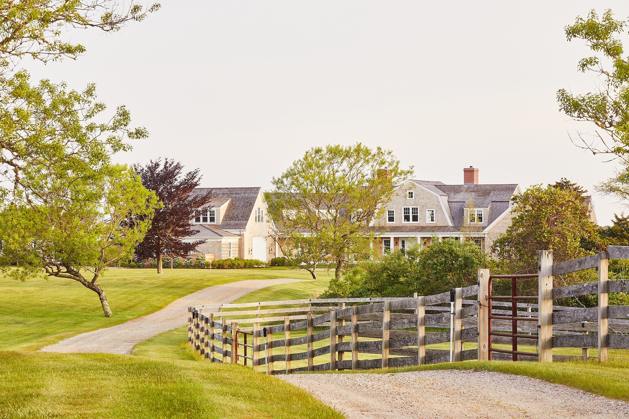 Miroslava-Land-and-Design-Nantucket-Landscape-Architecture-Polpis-Harbor-Country-Estate-Pathway