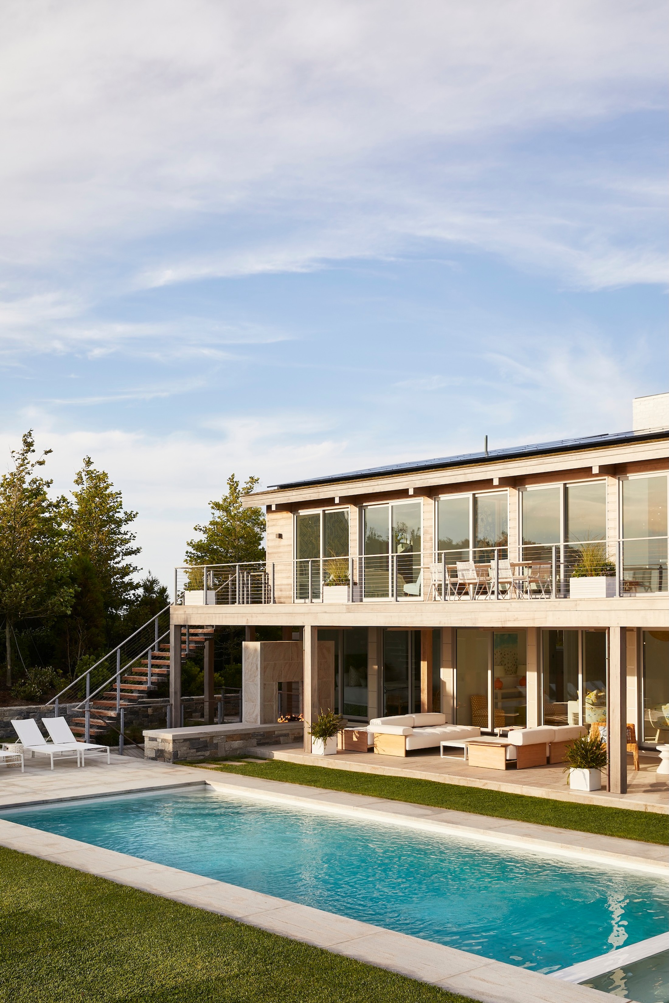 Miroslava-Land-and-Design-Nantucket-Landscape-Architecture-Overlook-Luxurious-Beachfront-Residence