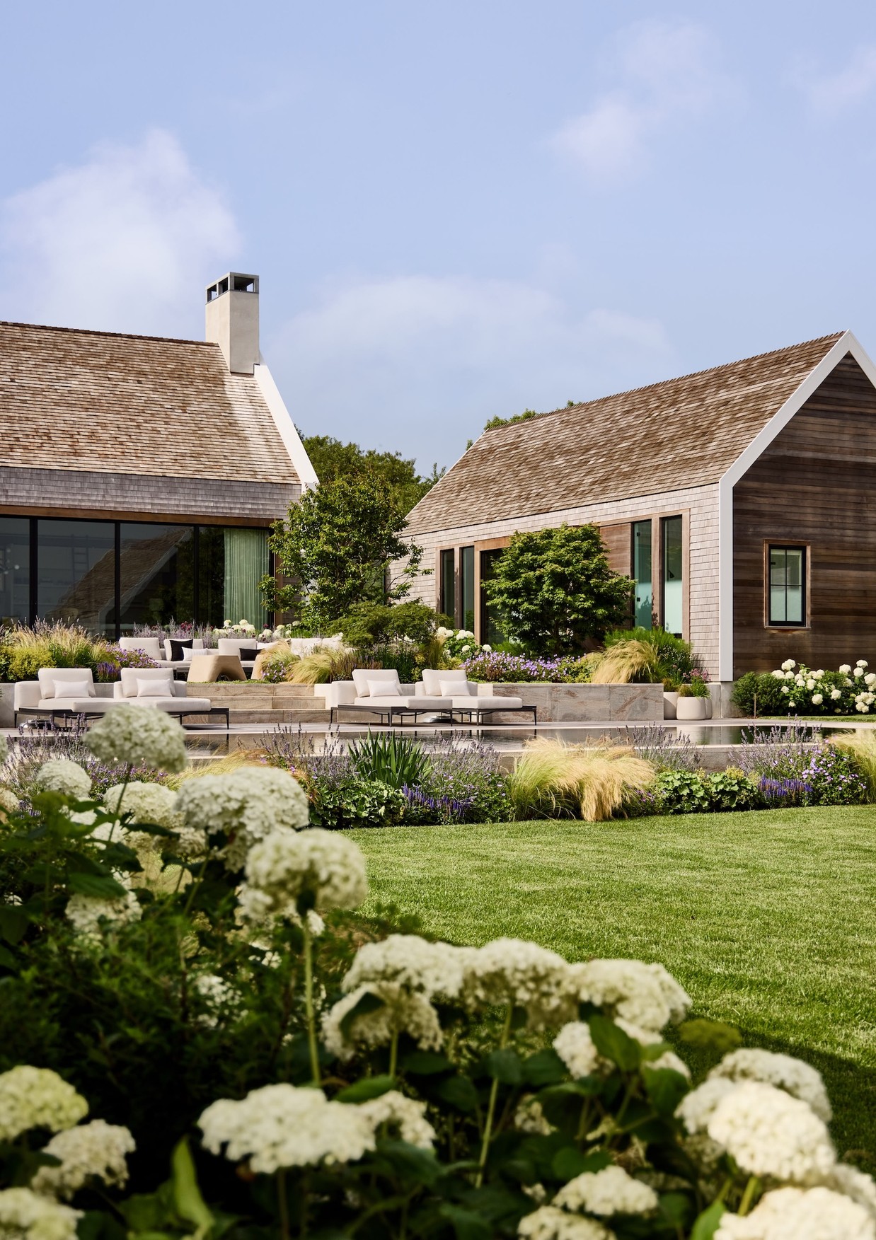 Miroslava-Land-and-Design-Nantucket-Landscape-Architecture-Courtyard-House-Garden-Retreat