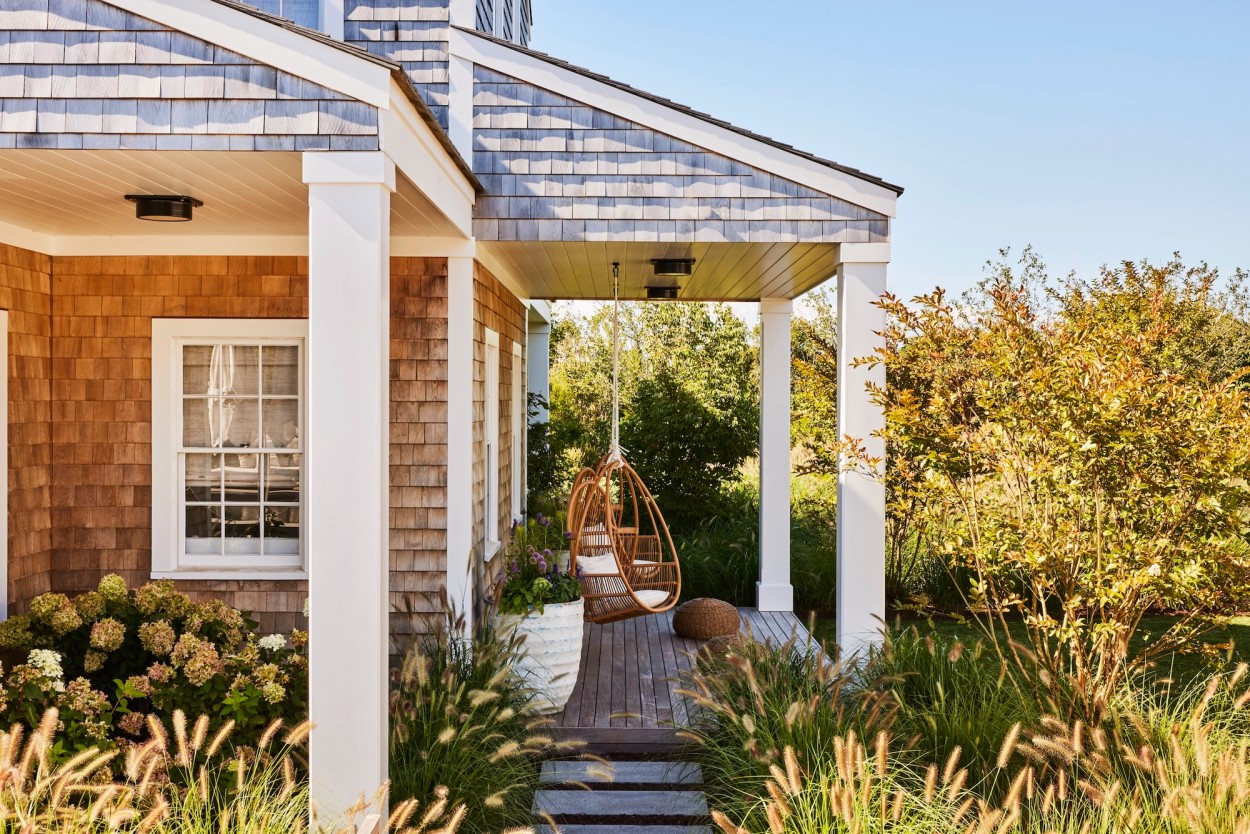 Miroslava-Land-and-Design-Nantucket-Landscape-Architecture-Sachem-Sanctuary-Inviting-Porch-With-Swing