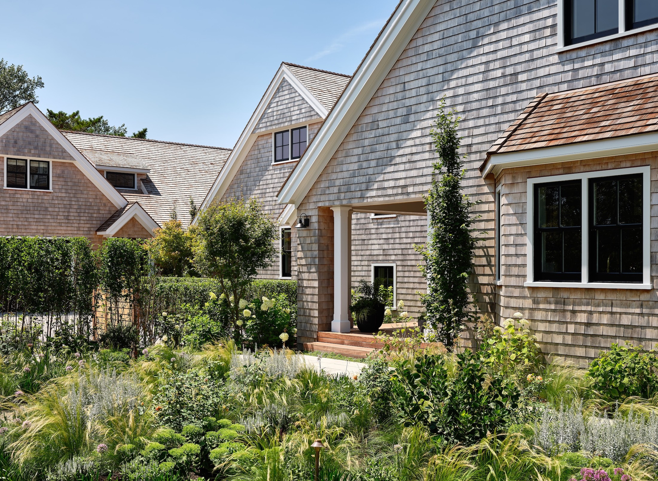 Miroslava-Land-and-Design-Nantucket-Landscape-Architecture-Harbor-Gardens-Shingle-Home-Garden-View