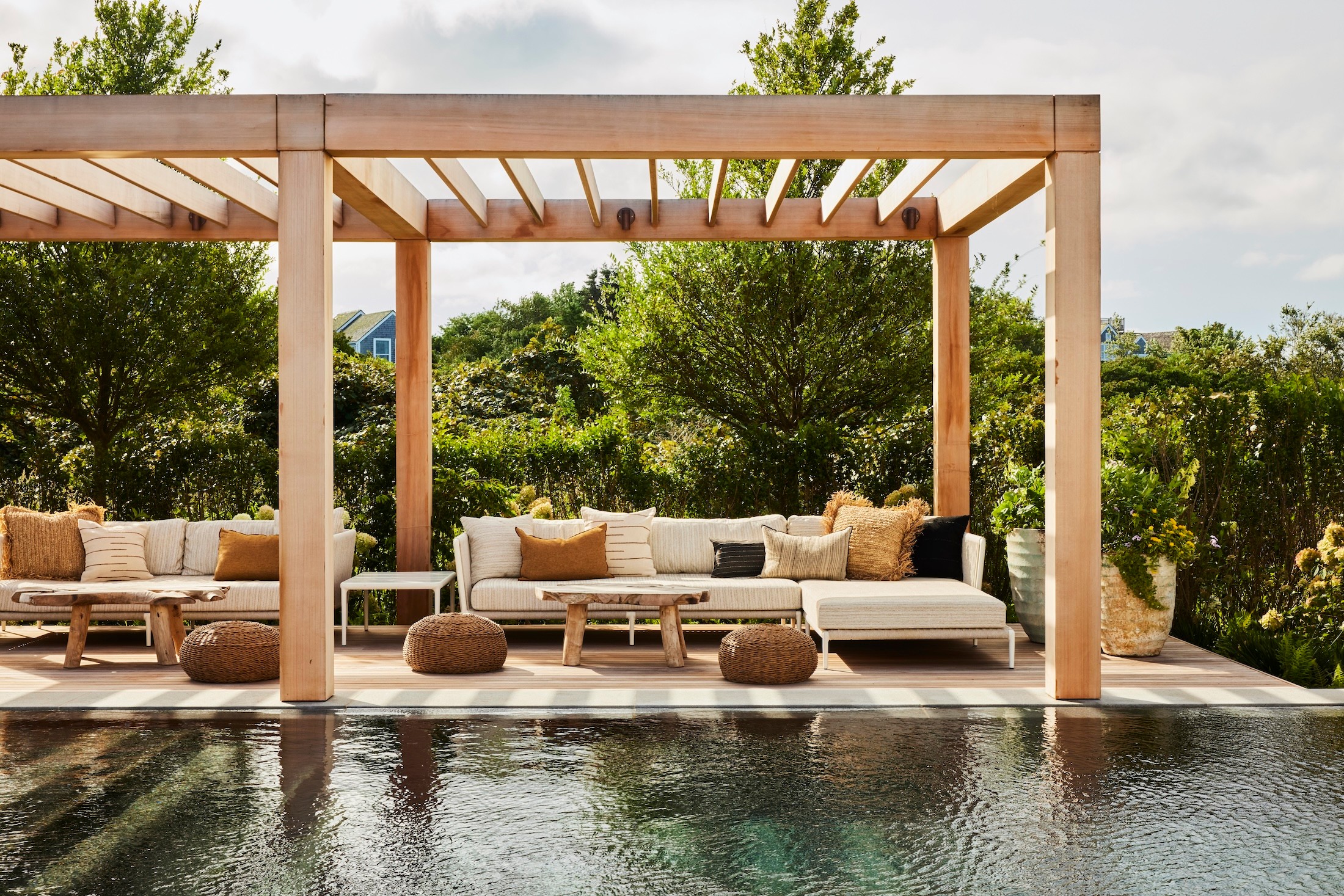 Miroslava-Land-and-Design-Nantucket-Landscape-Architecture-Sachem-Sanctuary-Outdoor-Pergola-Lounge