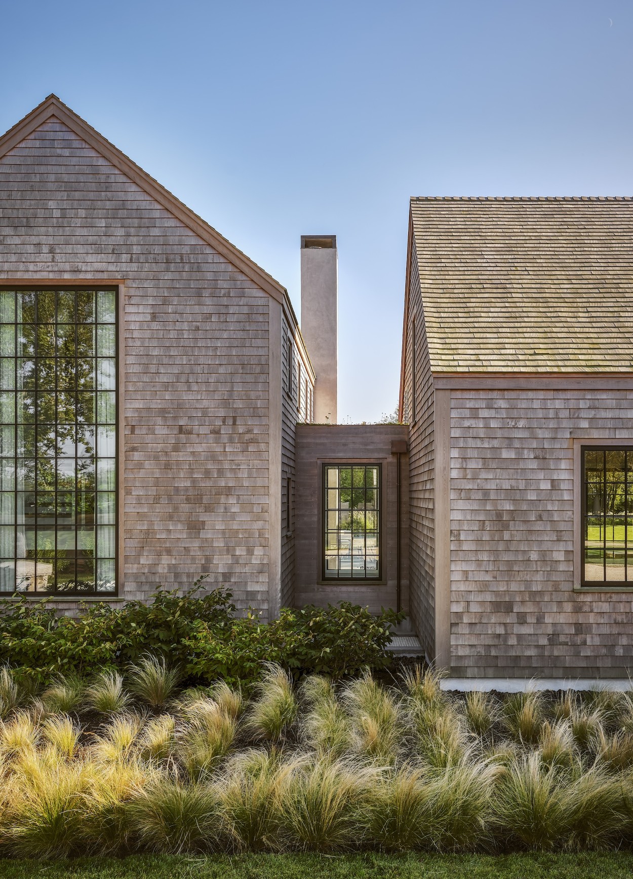 Miroslava-Land-and-Design-Nantucket-Landscape-Architecture-New-Age-Farm-Exterior-Architecture