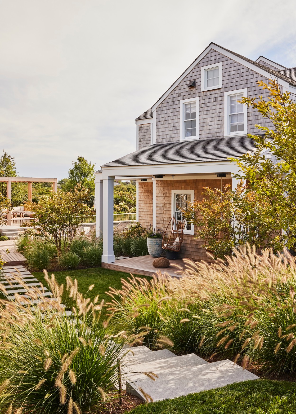 Miroslava-Land-and-Design-Nantucket-Landscape-Architecture-Sachem-Sanctuary-Seaside-Home-Exterior
