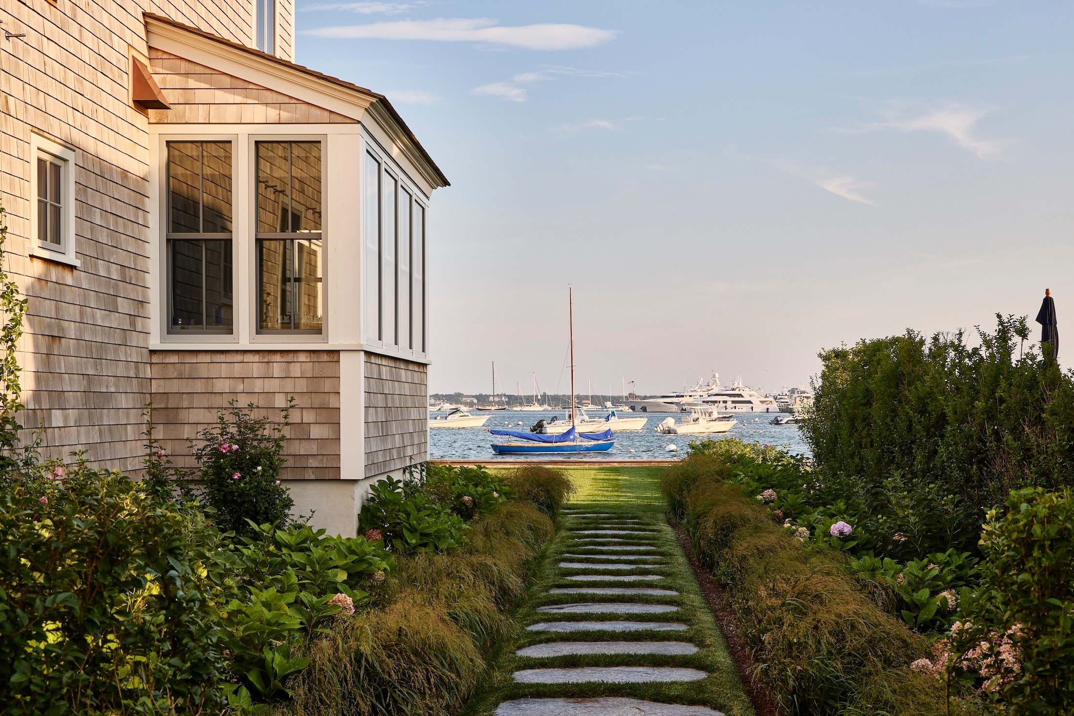 Miroslava-Land-and-Design-Nantucket-Landscape-Architecture-Brant-Point-Pathway