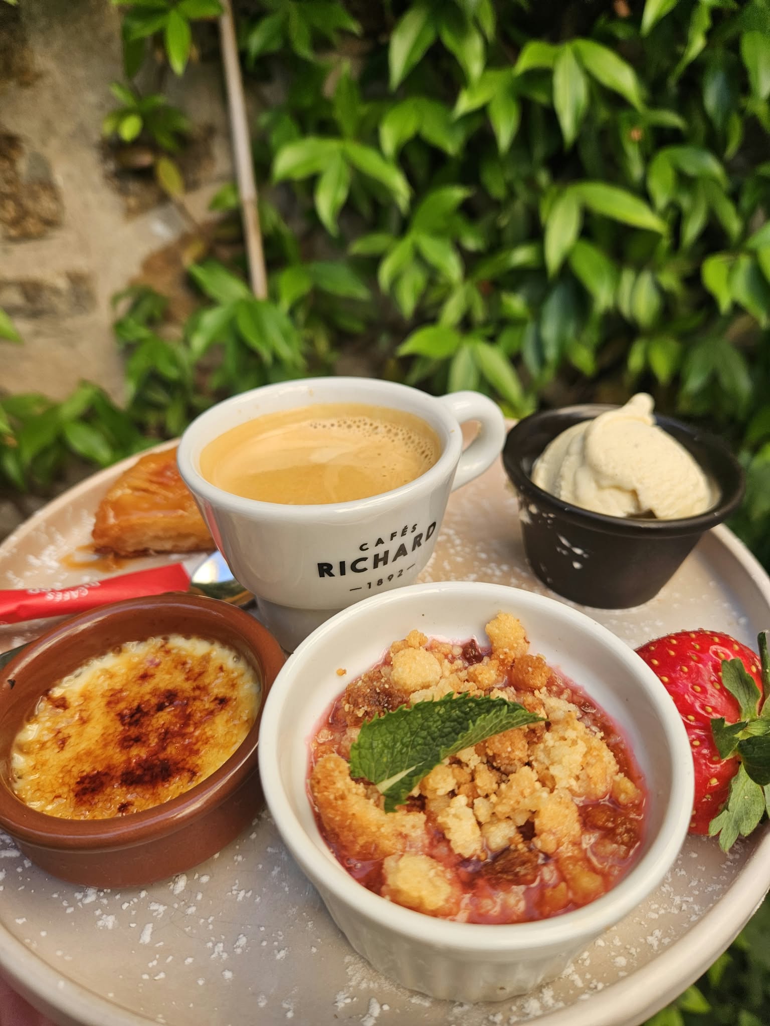 Café gourmand et desserts maison