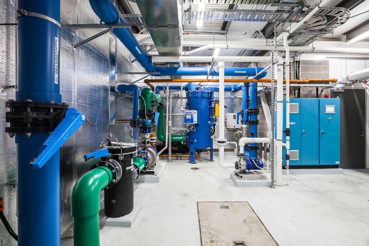 Aquatic centre pool control