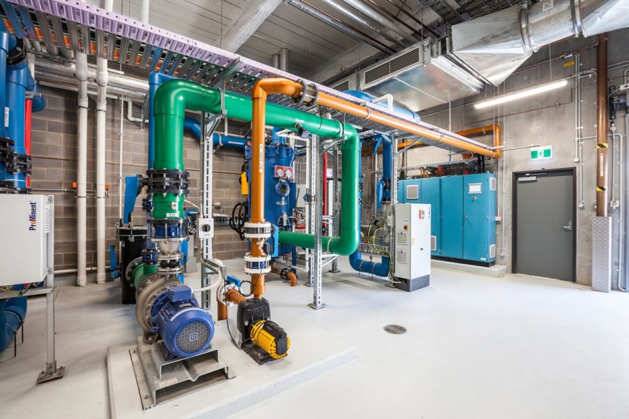 Commercial Pools