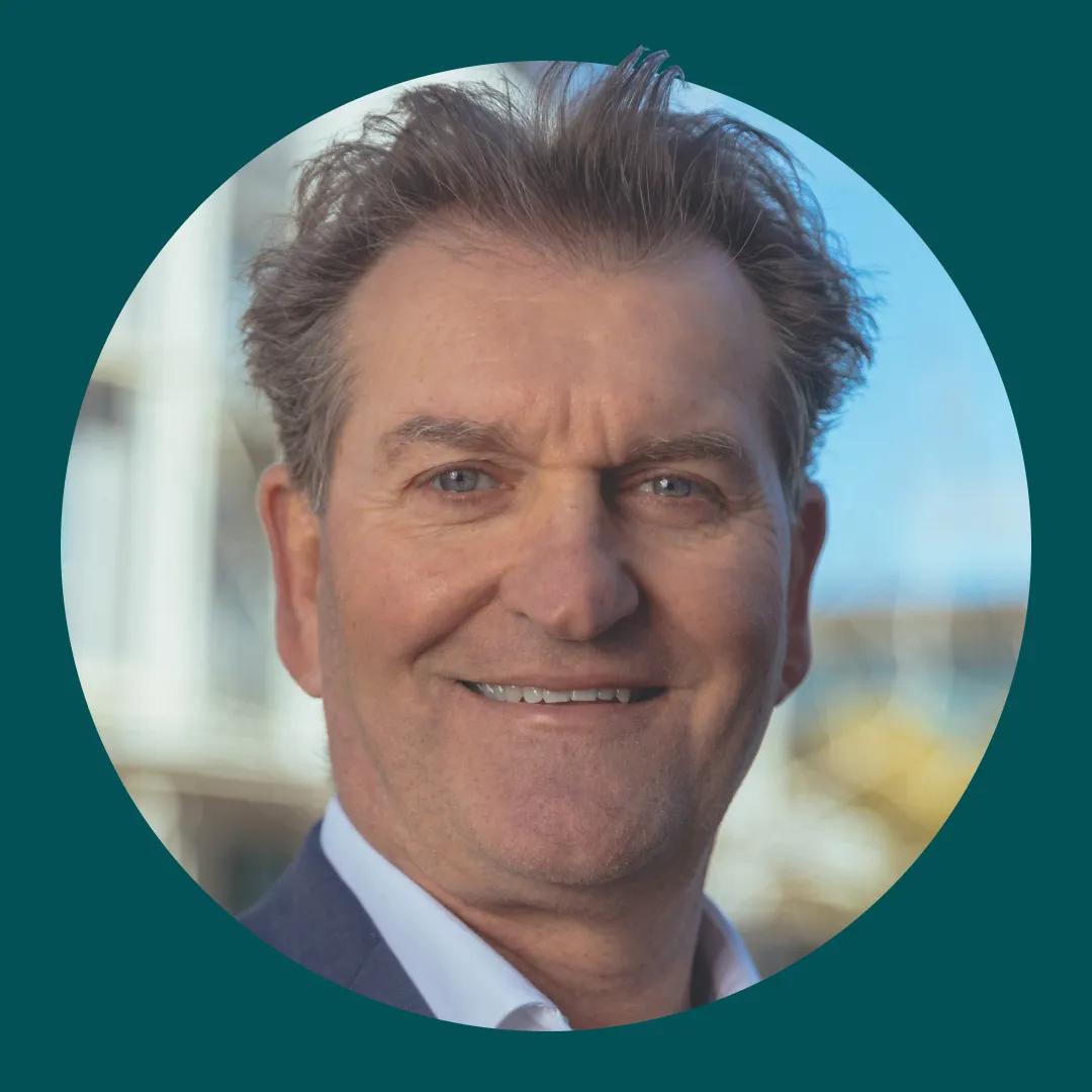 A headshot of Gerry Toutountzis.