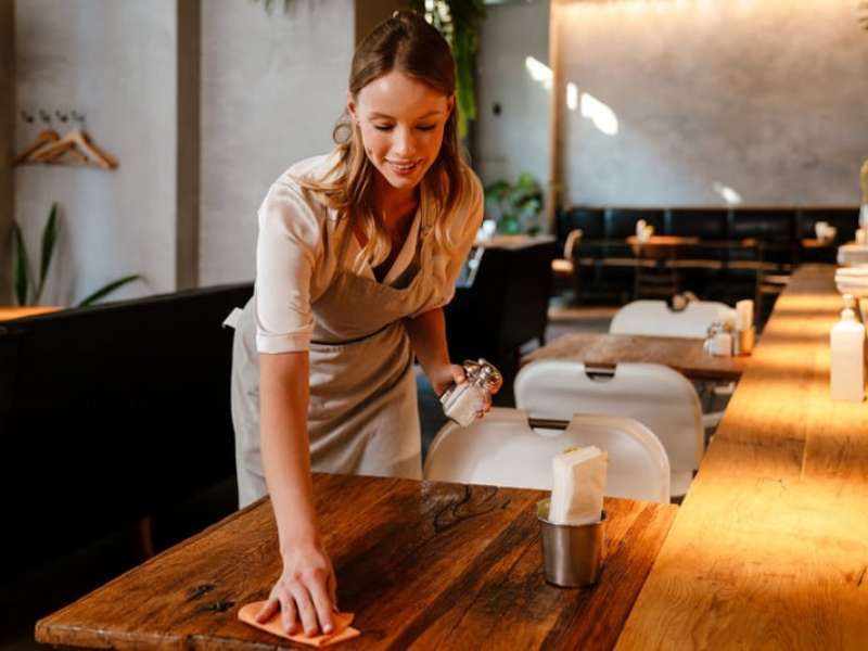 Professional commercial kitchen cleaning service