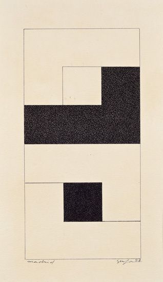 Composición de formas rectangulares negras sobre papel beige.