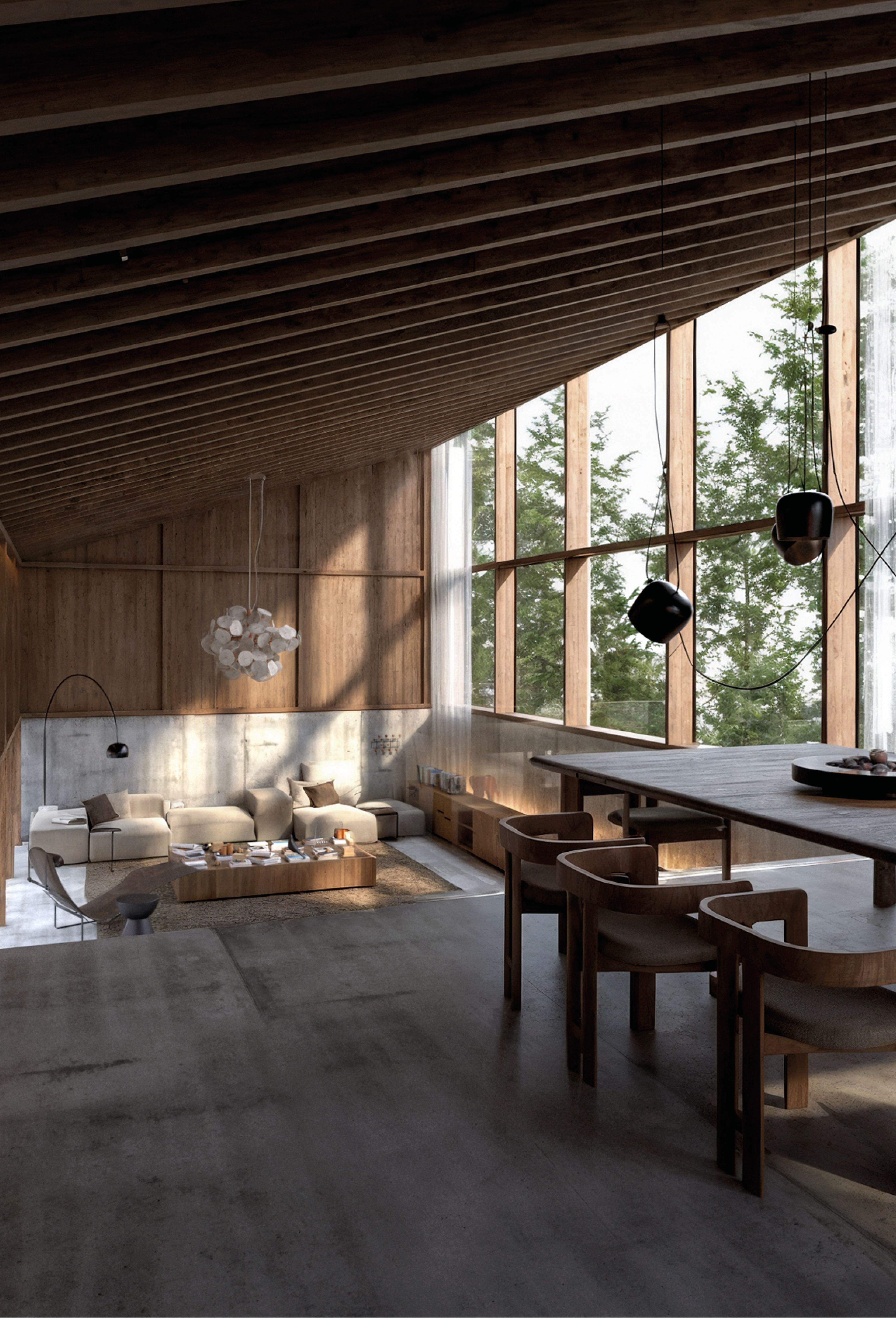 Estar y comedor de C15 con techo de madera inclinado y ventanales hacia el bosque.