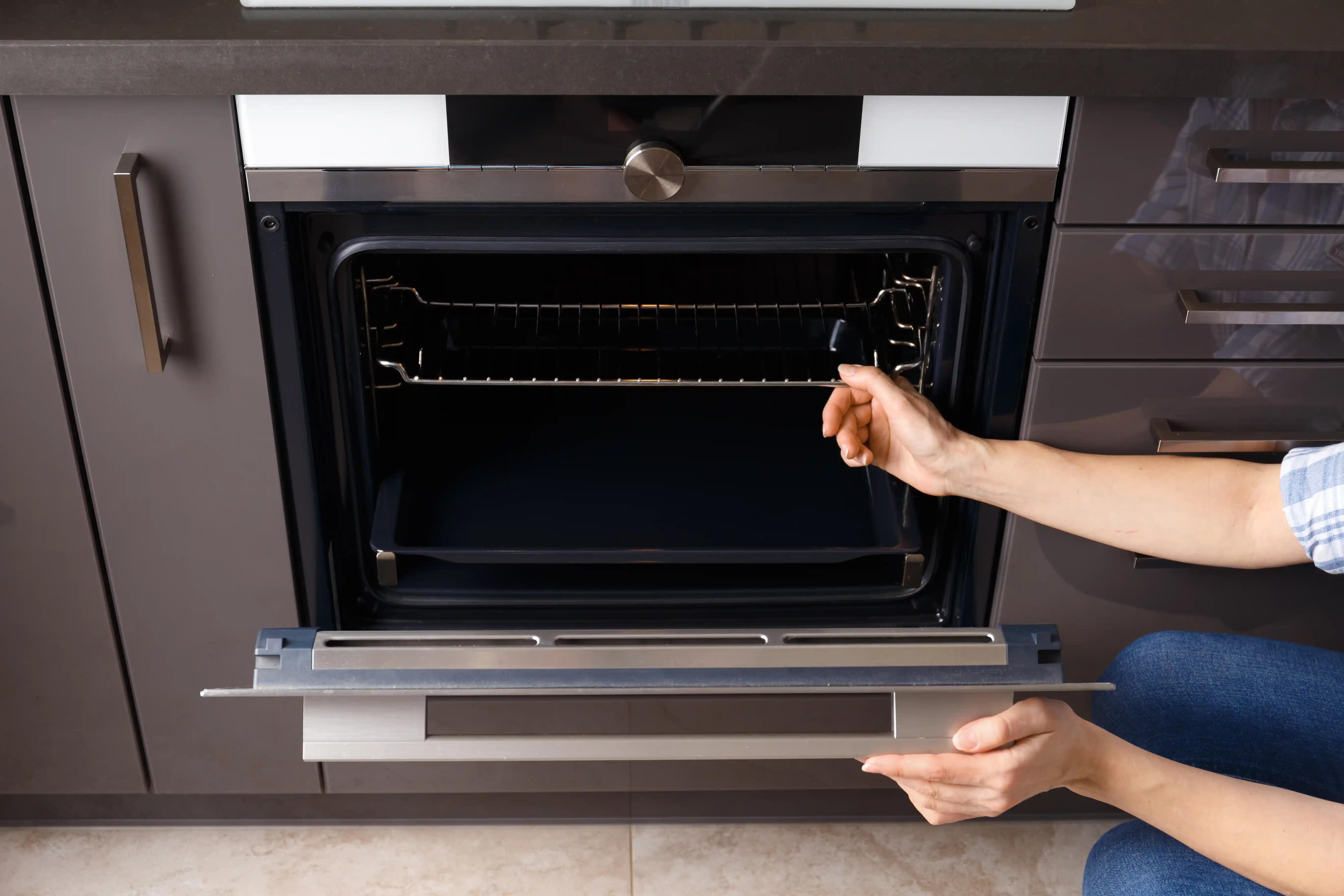 Gas Oven Smell? Here's What You Need to Know