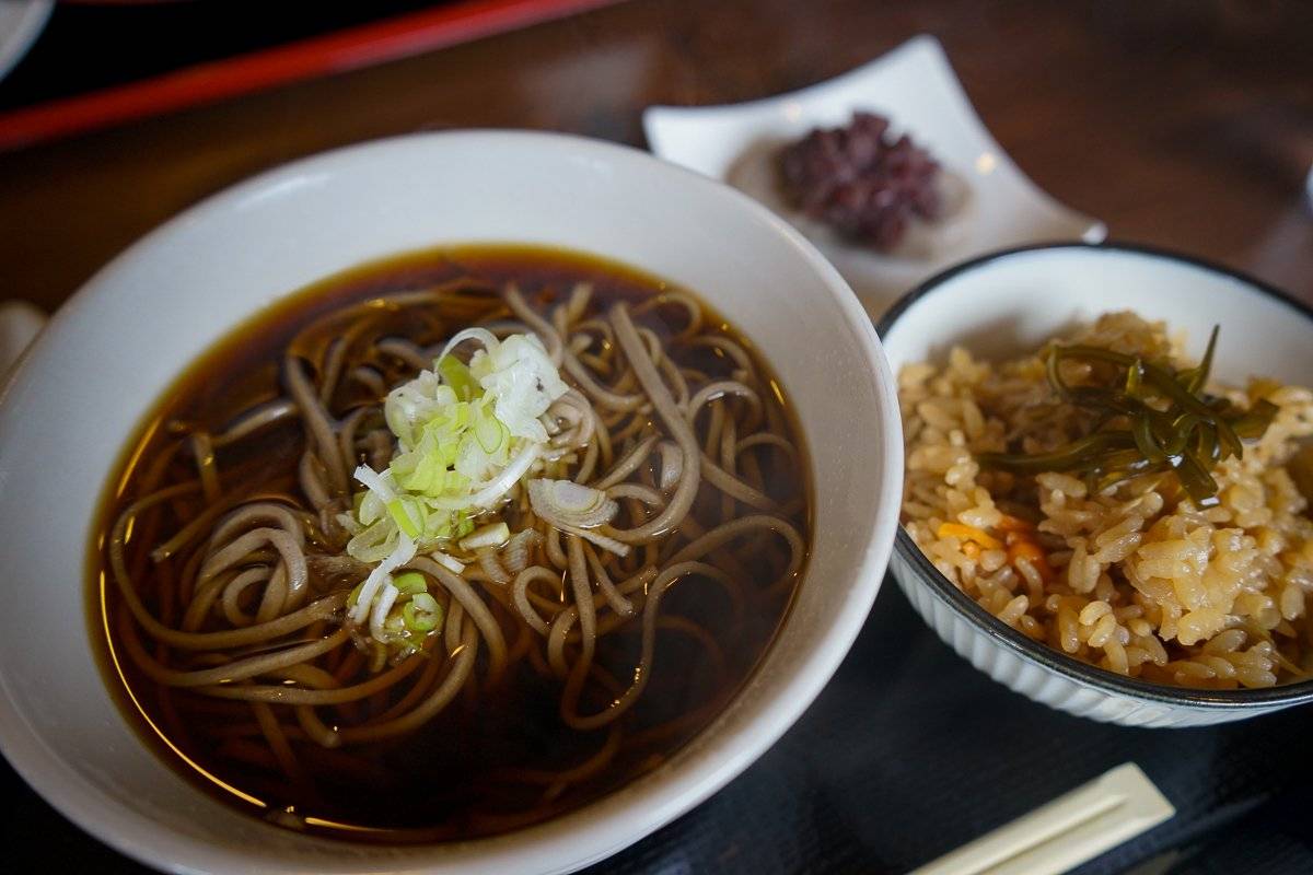 Buckwheat noodle lunch