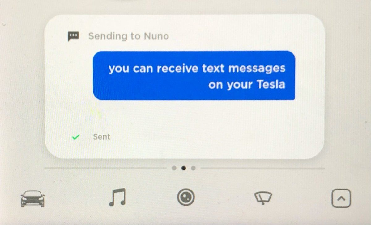 تحسينات المراسلة في تسلا خلال 2020