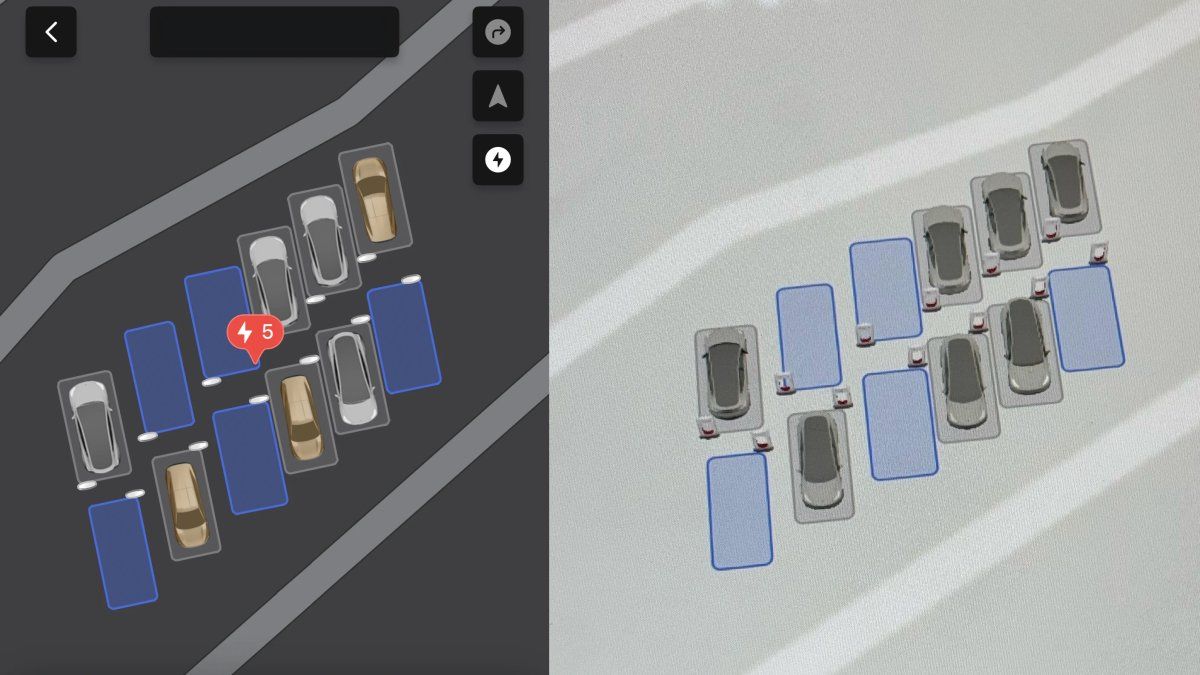 Supercharger Site Maps on mobile (left) vs in vehicles (right)