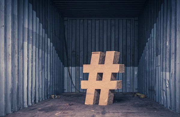 Illustration zu eingeschränkten Hashtags auf Instagram