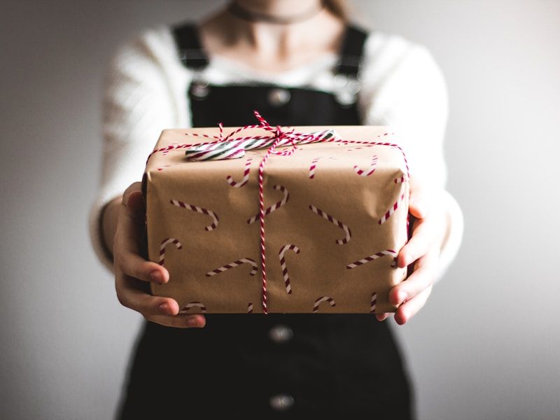 Employee Gifts That Boost Retention gallery 2