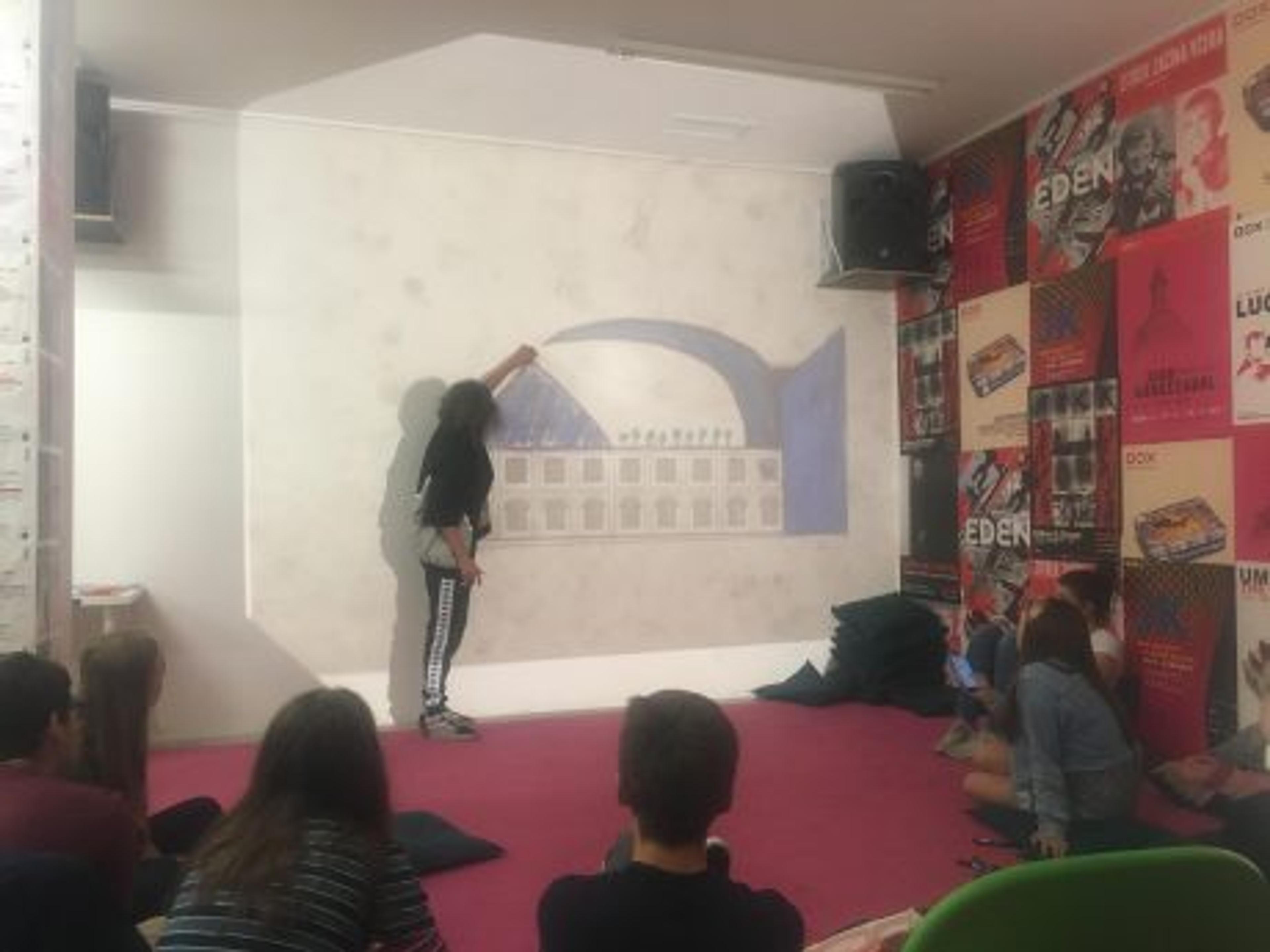 “Prostor k manipulaci” v centru moderního umění DOX