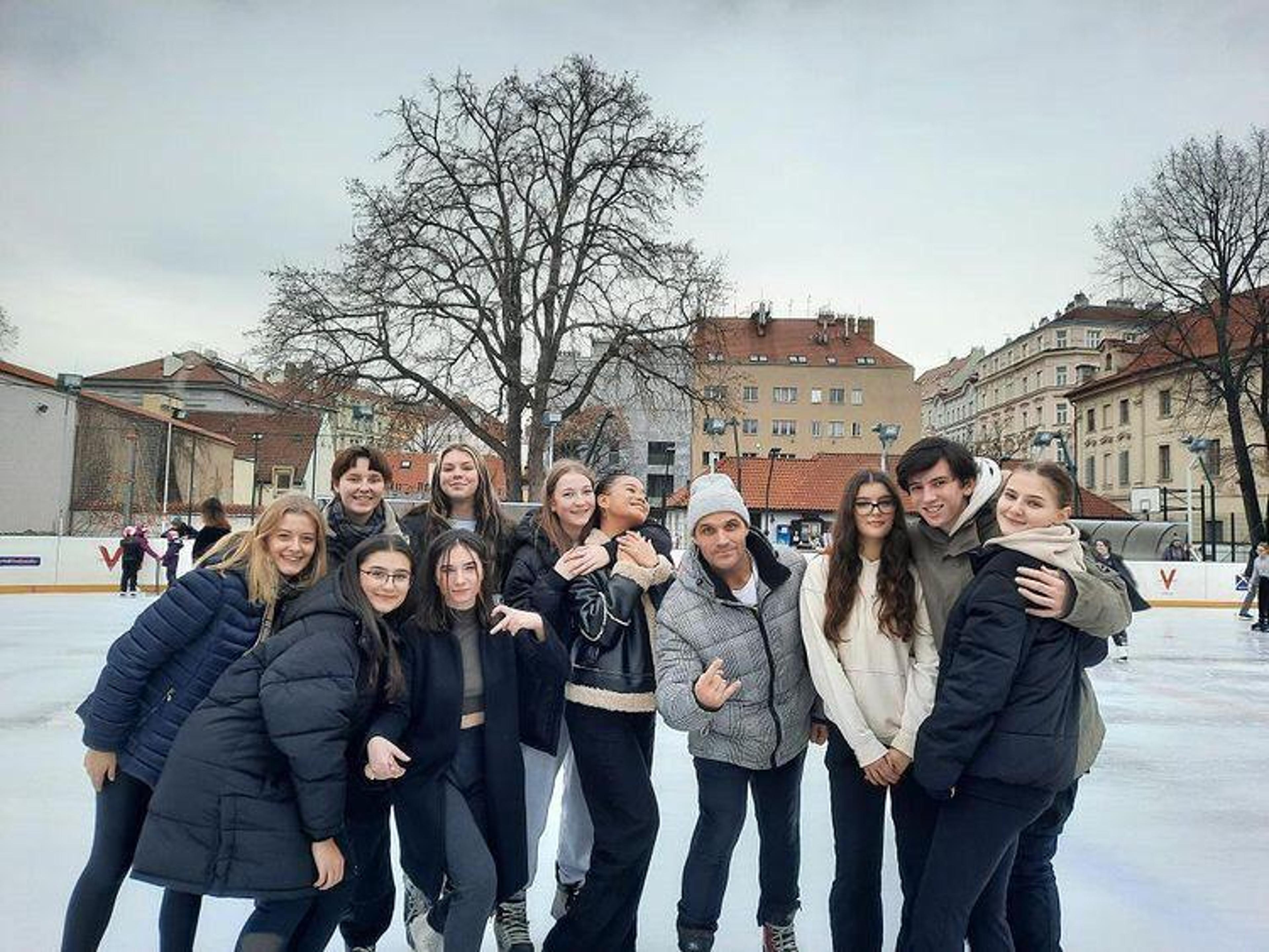 Předvánoční hodina tělocviku