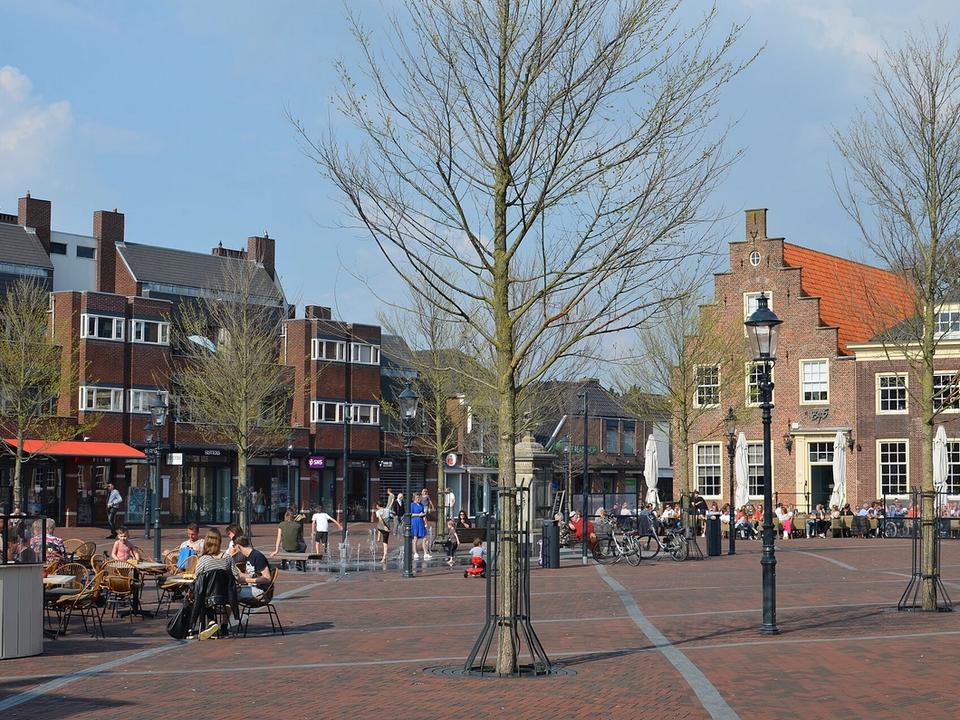 The Wilhelminaplein square with its church tower in Naaldwijk, the main town of Westland