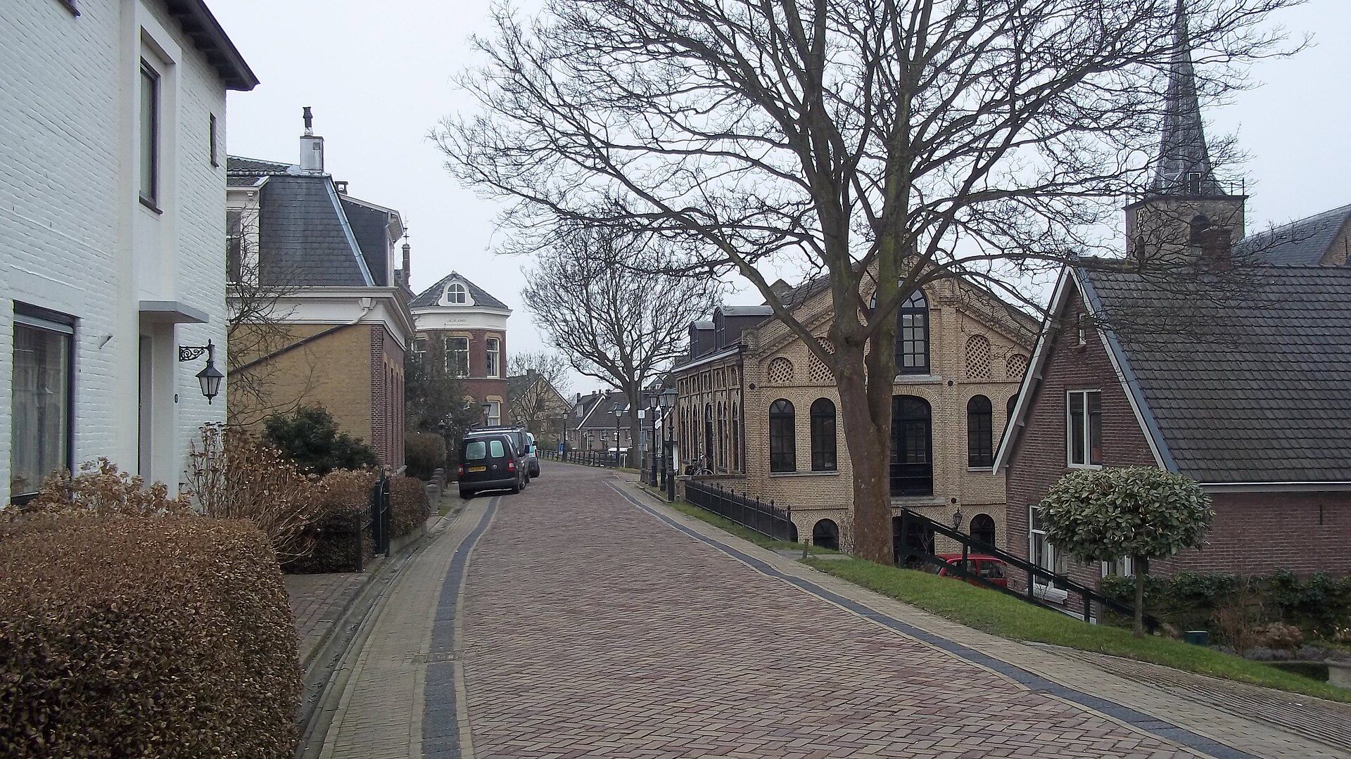 Waterway along the Hoogendijk near the centre of Capelle aan den IJssel with homes along the banks