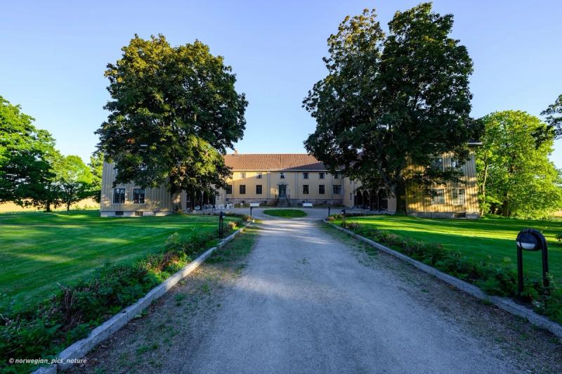 Foto av Elingaard herregård