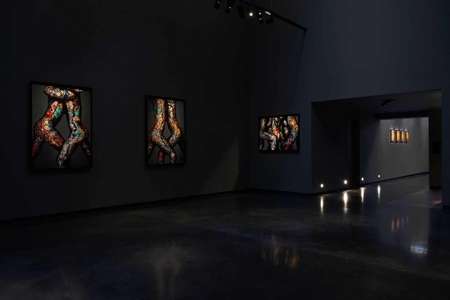 Mario Testino: East Exhibition | Mario Testino