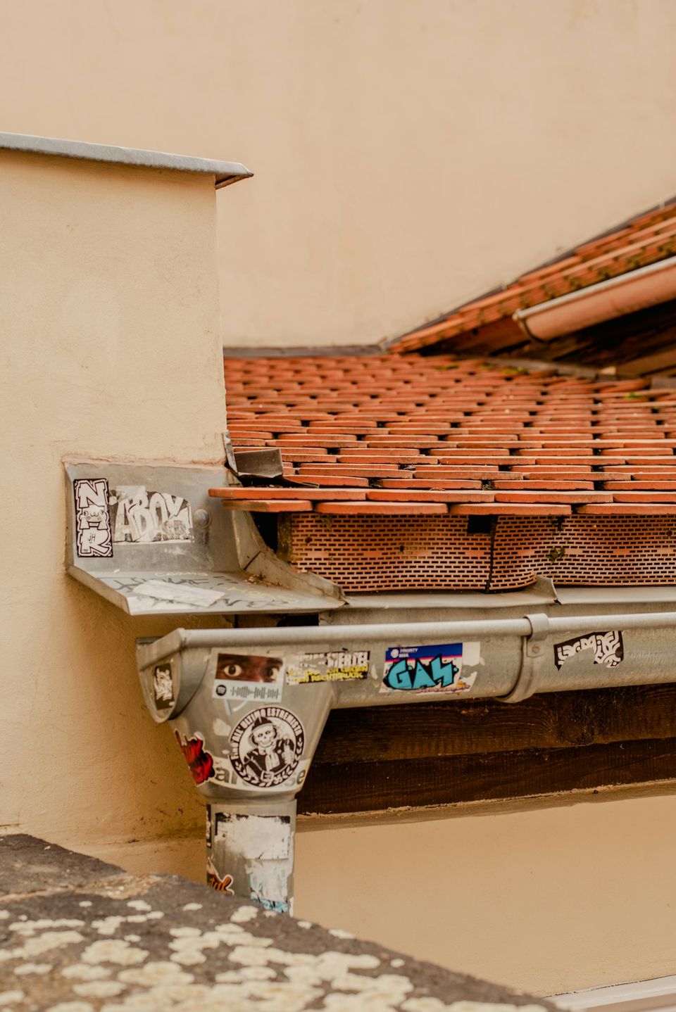 Seasonal gutter inspection checklist showing spring and fall maintenance tasks with pass or fail checkmarks