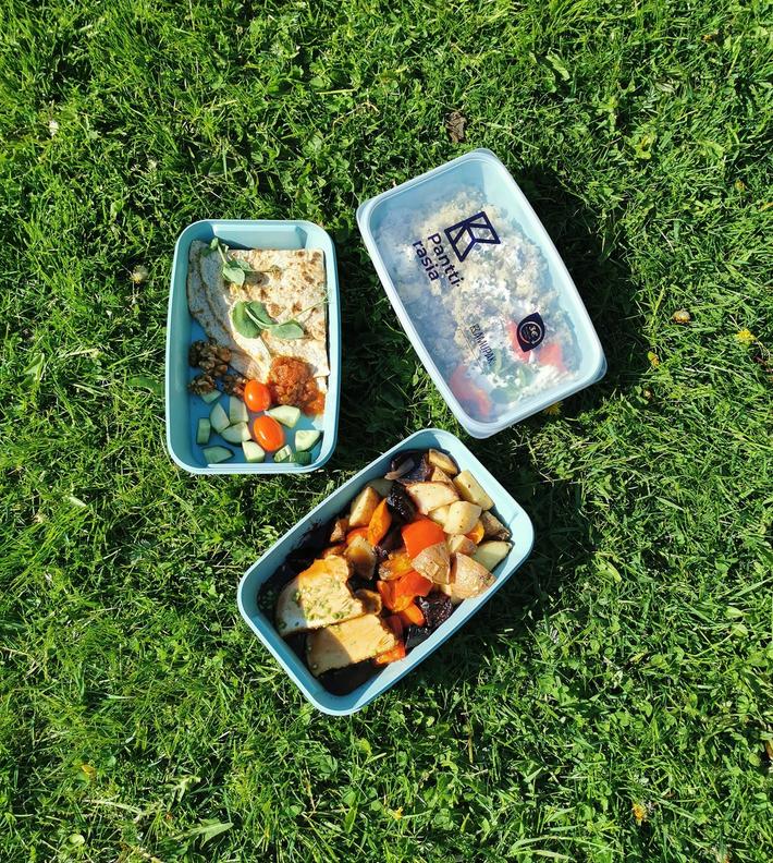 Упаковка многоразового контейнера Kamupak (Kamupak uudelleenkäytettävä pakkaus).