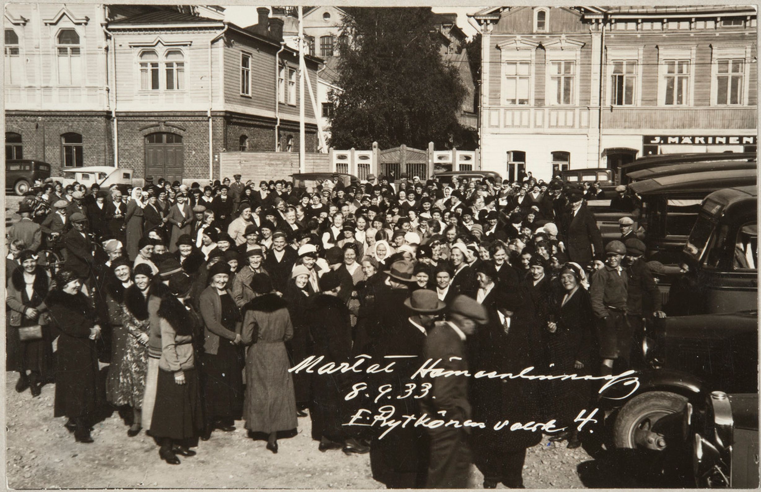 Мартты в Хямеенлинна в 1933 году (Martat Hämeenlinnassa vuonna 1933)