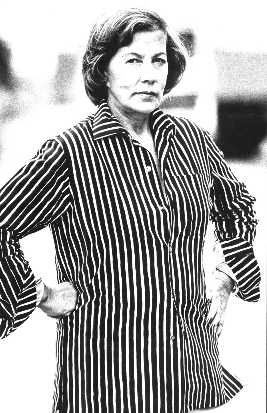 Арми Ратиа в полосатй рубашке (Armi Ratia raidallisessa kauluspaidassa)