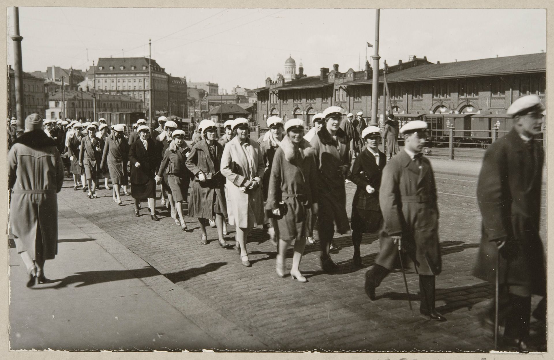 Finlandssvenska studerande på vårfest