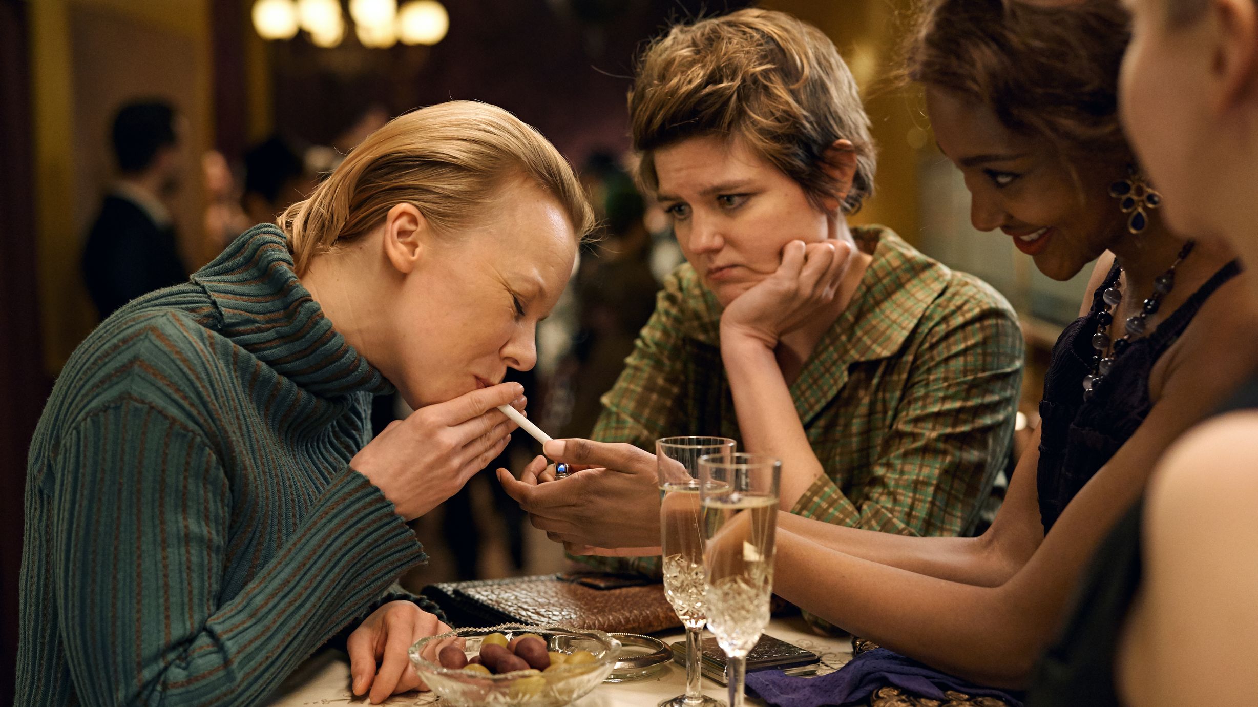 Kuva: Alma Pöysti ja Joanna Haartti