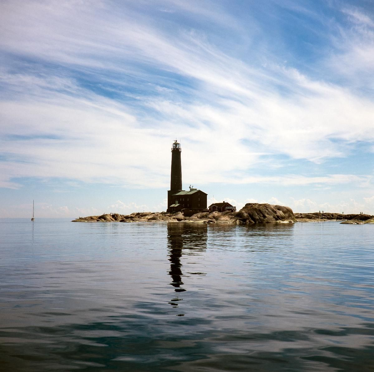 Maisemakuva Bengtskärin majakasta kesällä