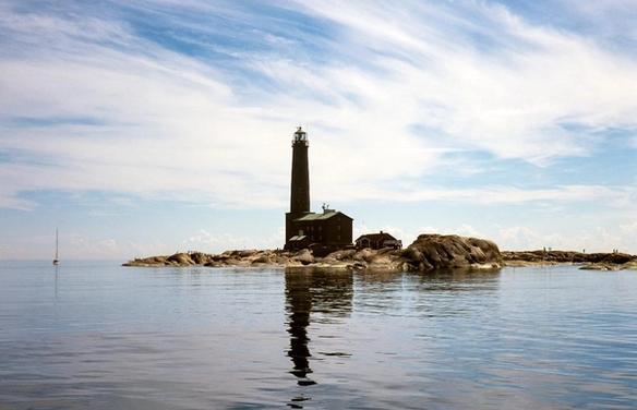 Maisemakuva Bengtskärin majakasta kesällä