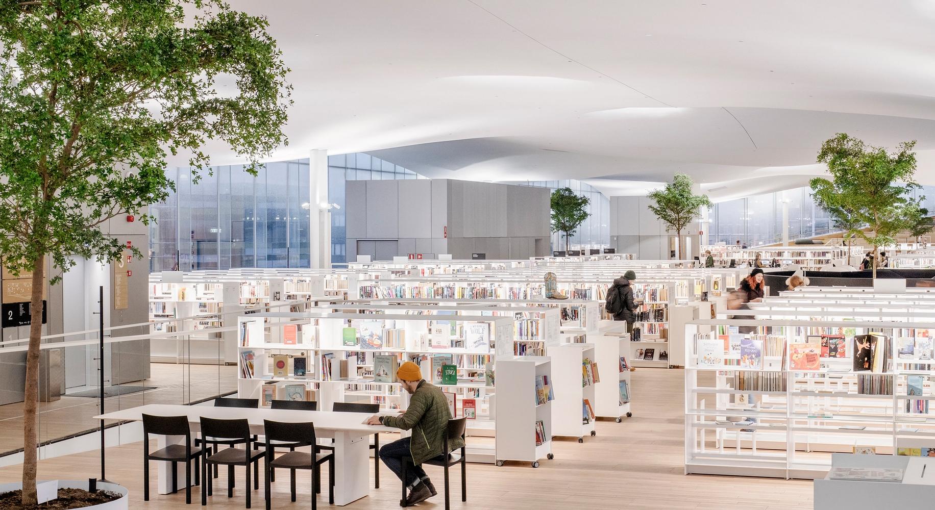 Keskuskirjasto Oodi Helsingissä