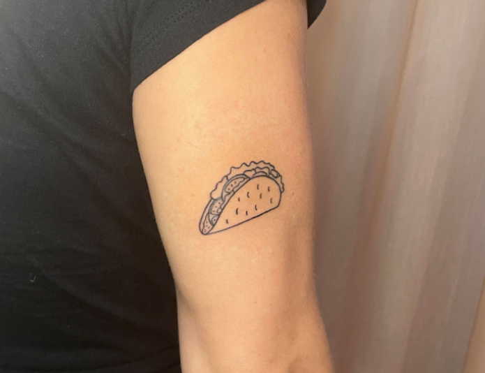 ephemeral tattoo taco design on woman