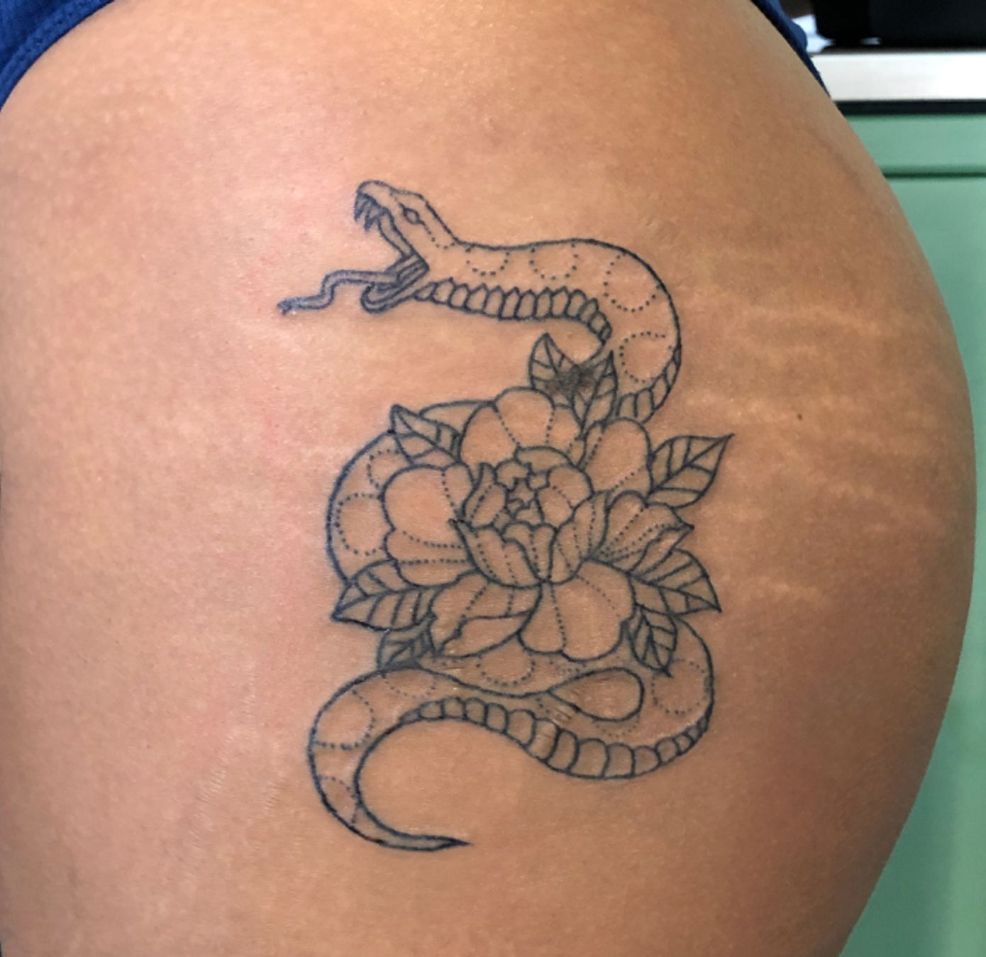 ephemeral tattoo temporary classic snake tattoo