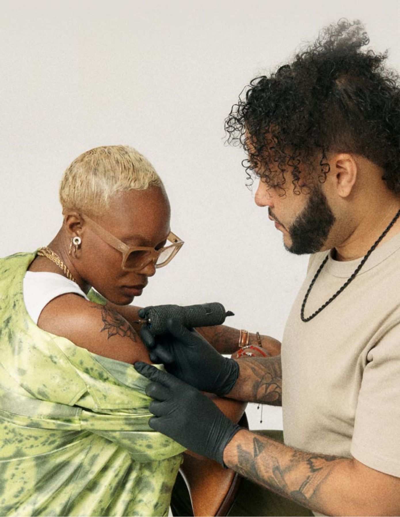 Person getting an Ephemeral tattoo