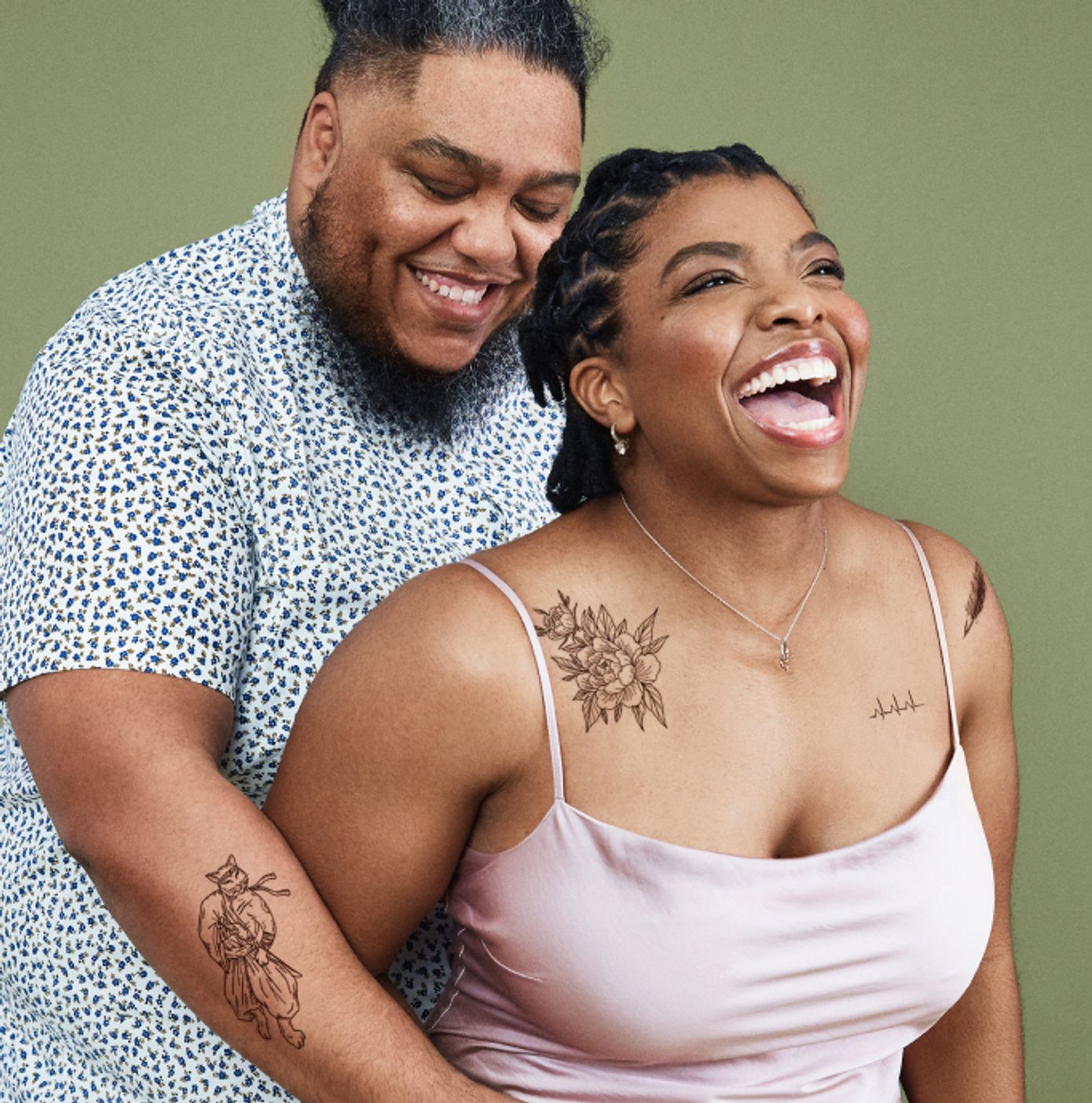 ephemeral temporary tattoo couple design