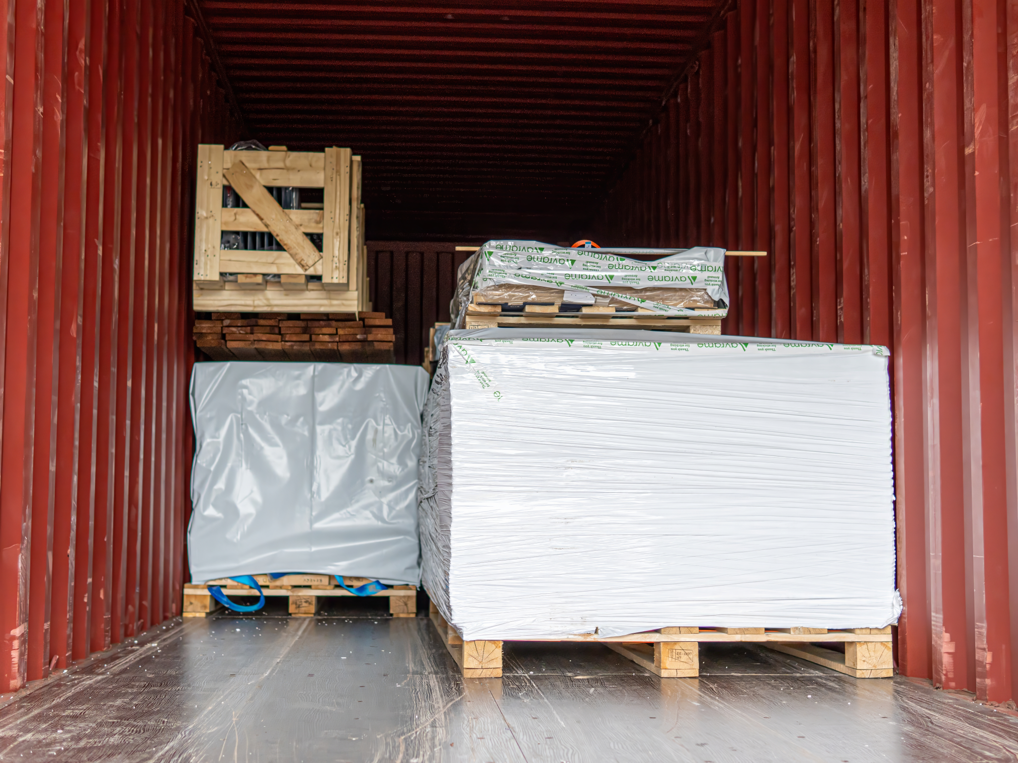 Prefab house loading