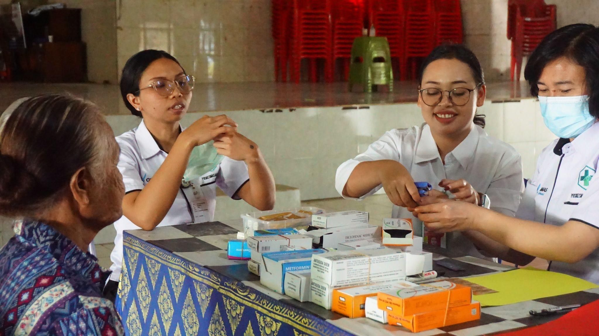 Posyandu Lansia Desa Munduk: Komitmen Pelayanan Kesehatan Berkelanjutan bagi Masyarakat Lanjut Usia