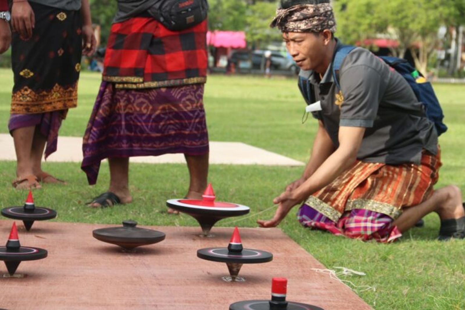 Permainan Gangsing sebagai Warisan Budaya Catur Desa