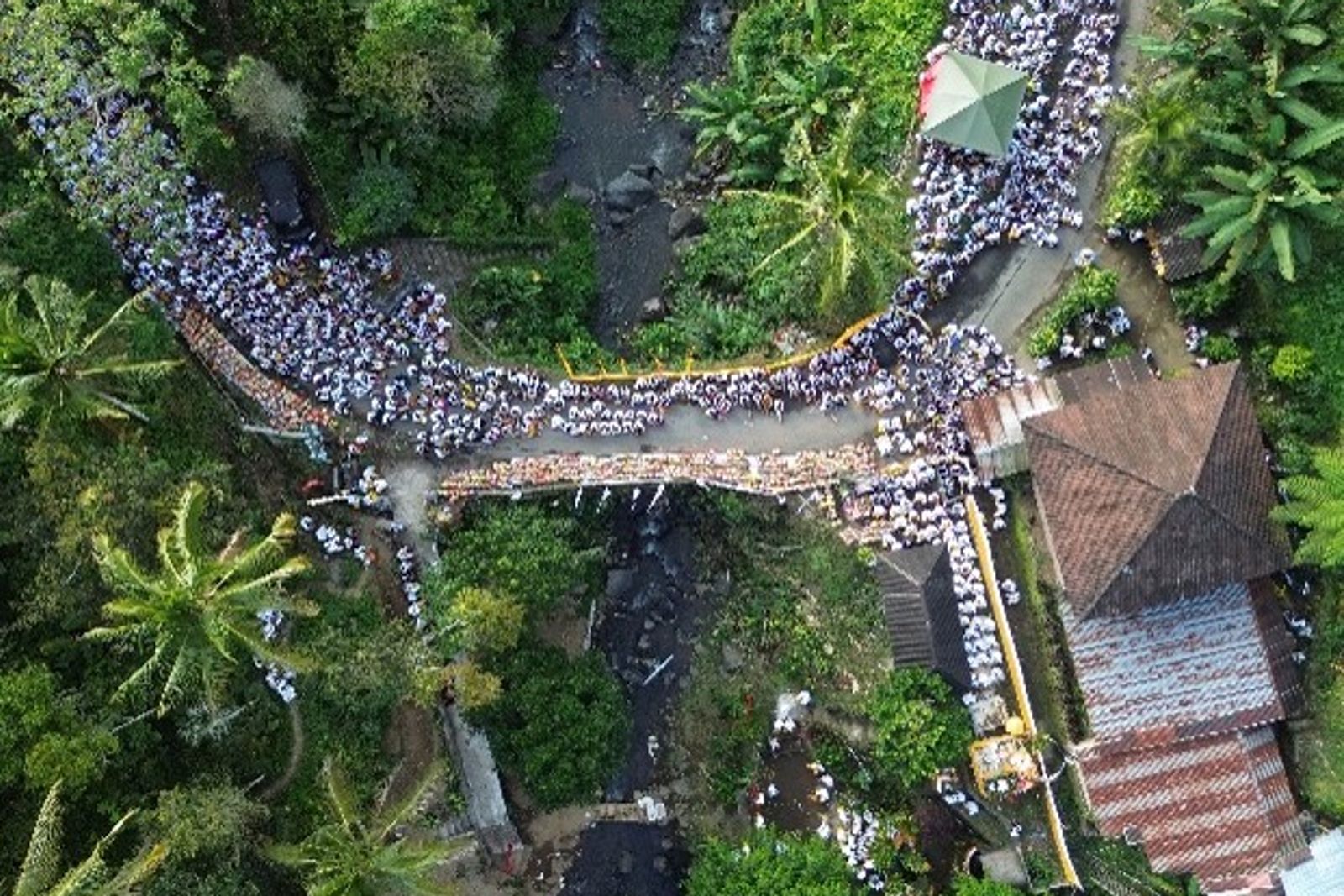 Adat dan Ritual Dalem Tamblingan