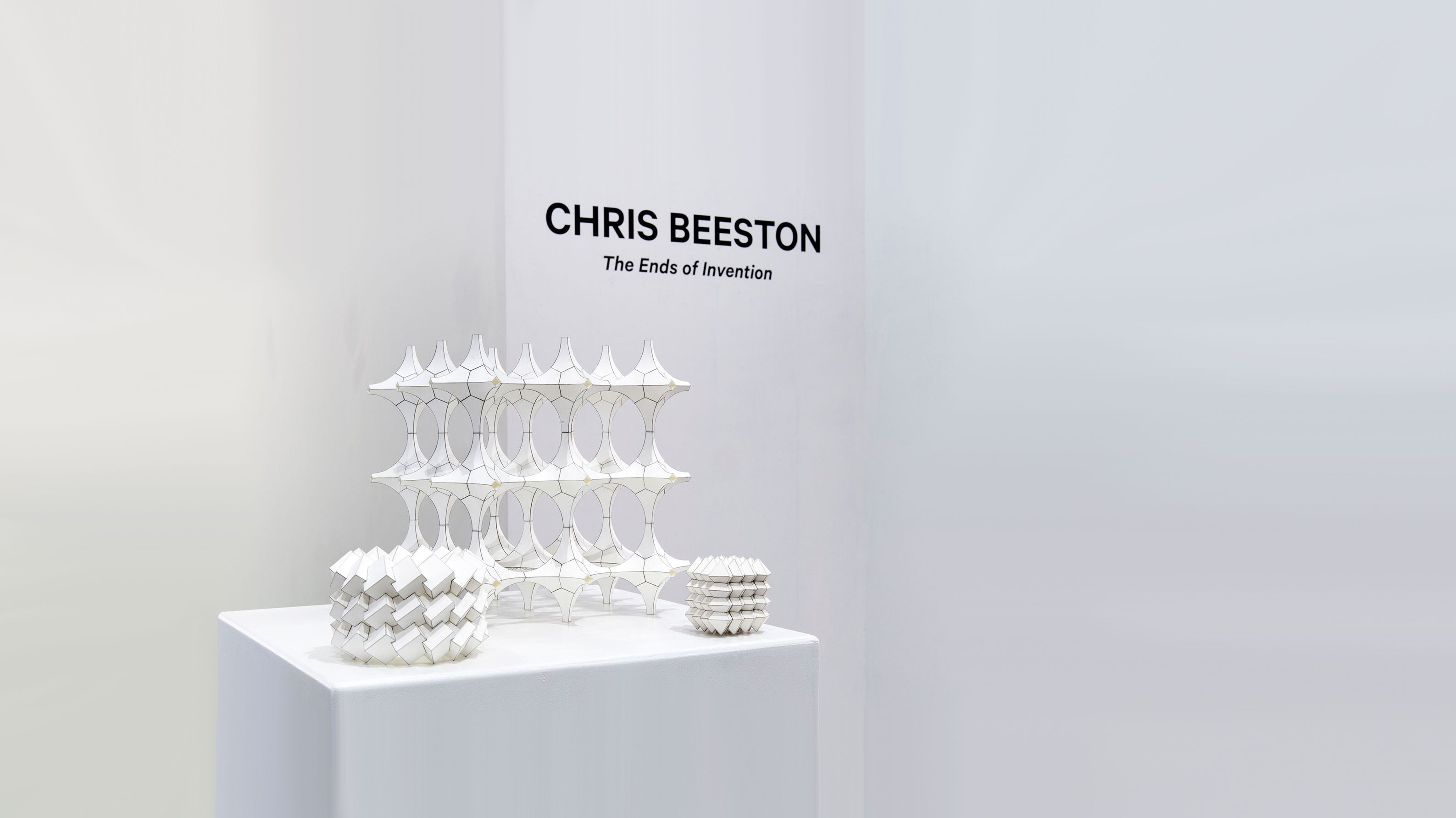 Chrisbeestonendweb