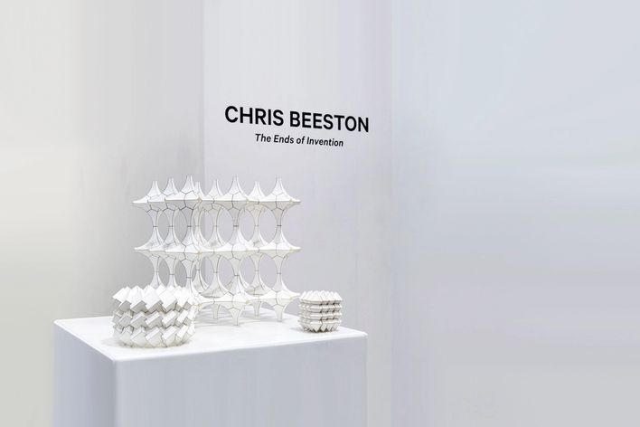 Chrisbeestonendweb
